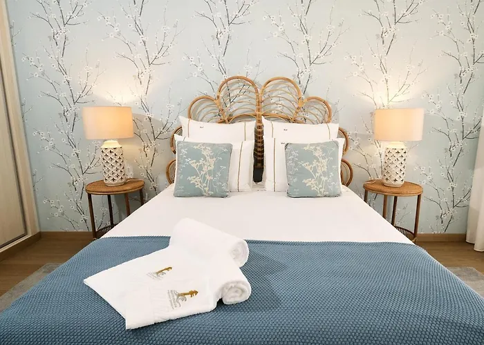 Holidays וילה נאזרה