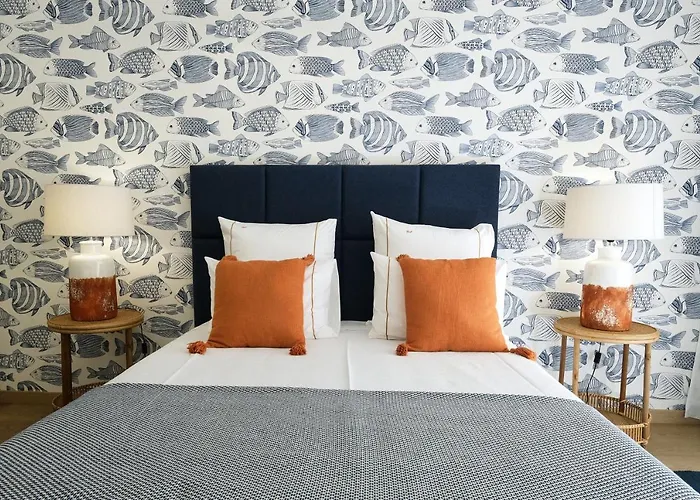 Holidays וילה נאזרה